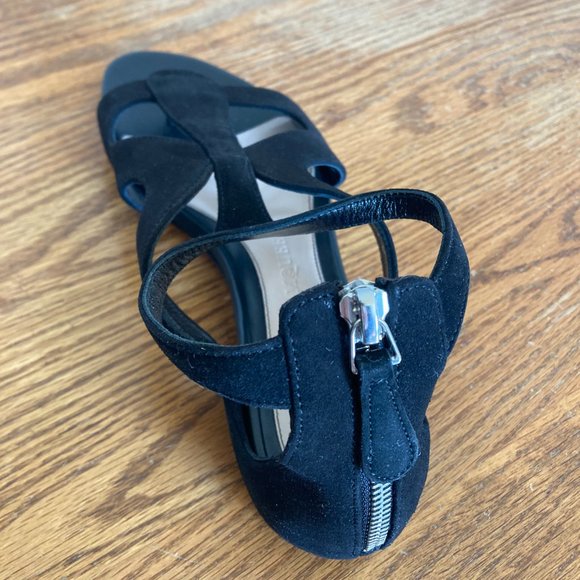 RIGHT SHOE ONLY Alexander McQueen women's 36 EU (5.5-6 US) cut out suede sandal - Picture 4 of 8